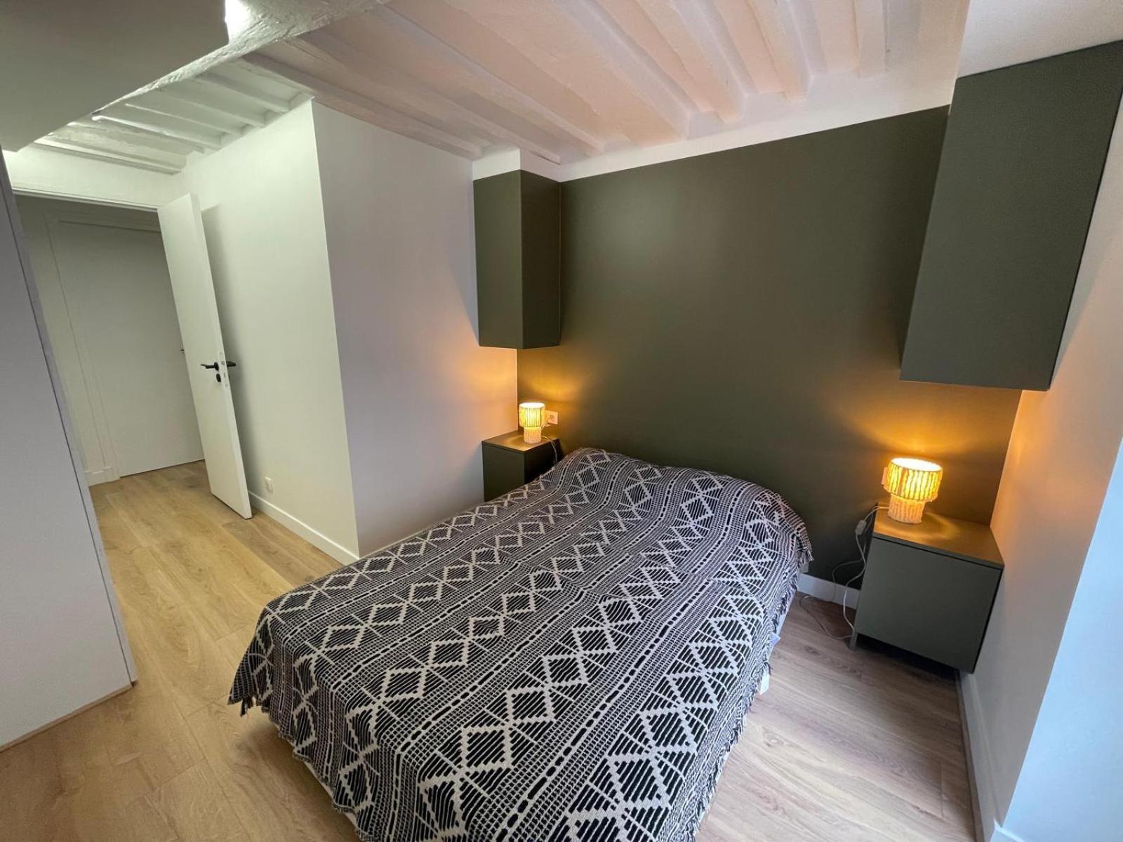 Apartament 4 Pieces Charme Paris Centre Zewnętrze zdjęcie